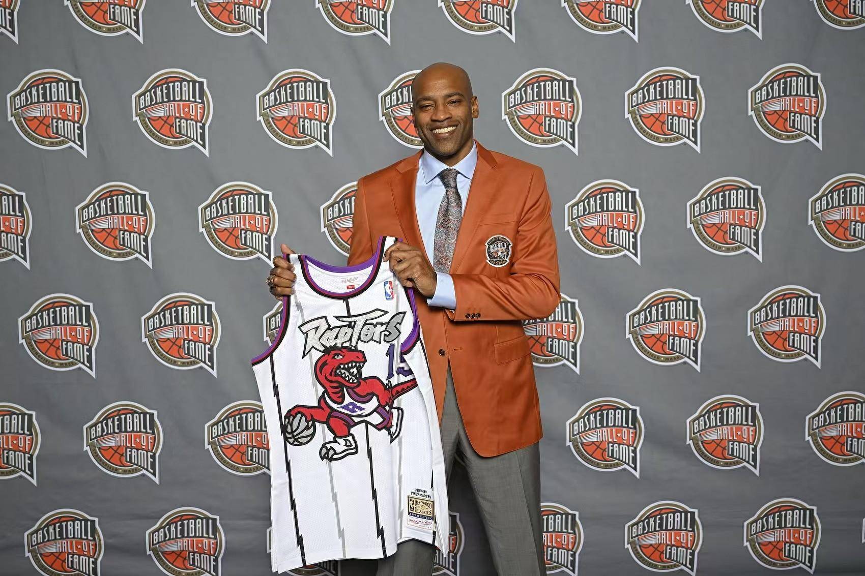 NBA名人堂都有哪些大神? NBA名人堂都有哪些大神?