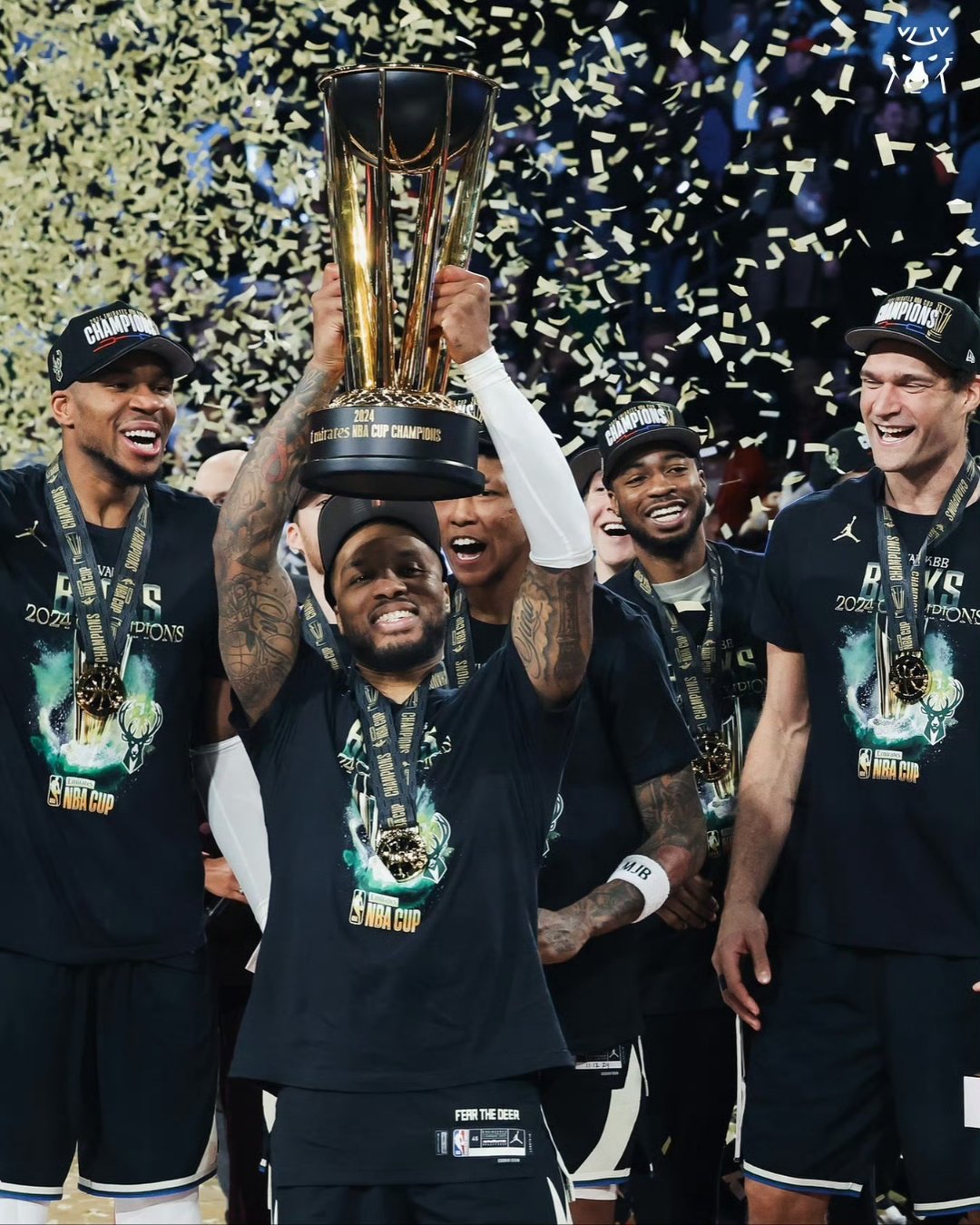 字母哥兄弟同队？雄鹿考虑签下萨纳西斯的简单介绍