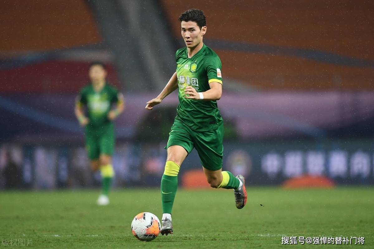 开云体育在线-中超新赛季开幕，归化球员表现抢眼 