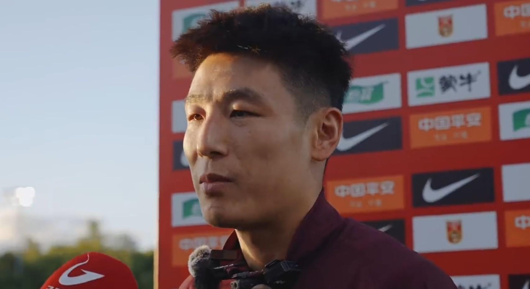 球员趣味采访合集:原来你是这样的武磊的简单介绍 球员趣味采访合集:原来你是这样的武磊的简单介绍